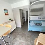 Apartament Climatise Avec Wifi Au Calme Sur Le Port. *