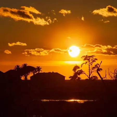 Climatise Avec Wifi Au Calme Sur Le Port. Apartment *